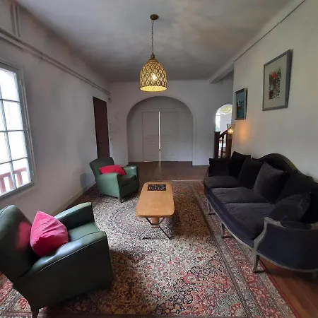 Casa vacanze Maison Calme Avec Grand Exterieur, Proche Centre Et Ocean, Ideale Famille/amis - Fr-1-239-860 *
