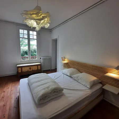 Holiday home Maison Calme Avec Grand Exterieur, Proche Centre Et Ocean, Ideale Famille/amis - Fr-1-239-860